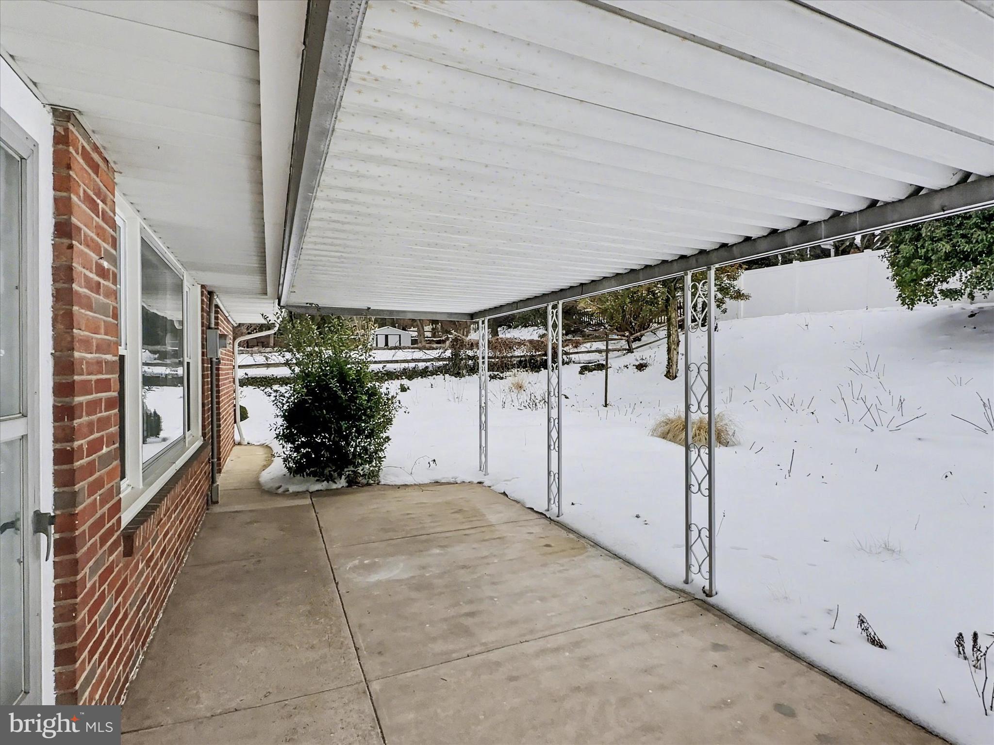 758 Clearmount Road York, PA 17403 - Photo 17 of 20