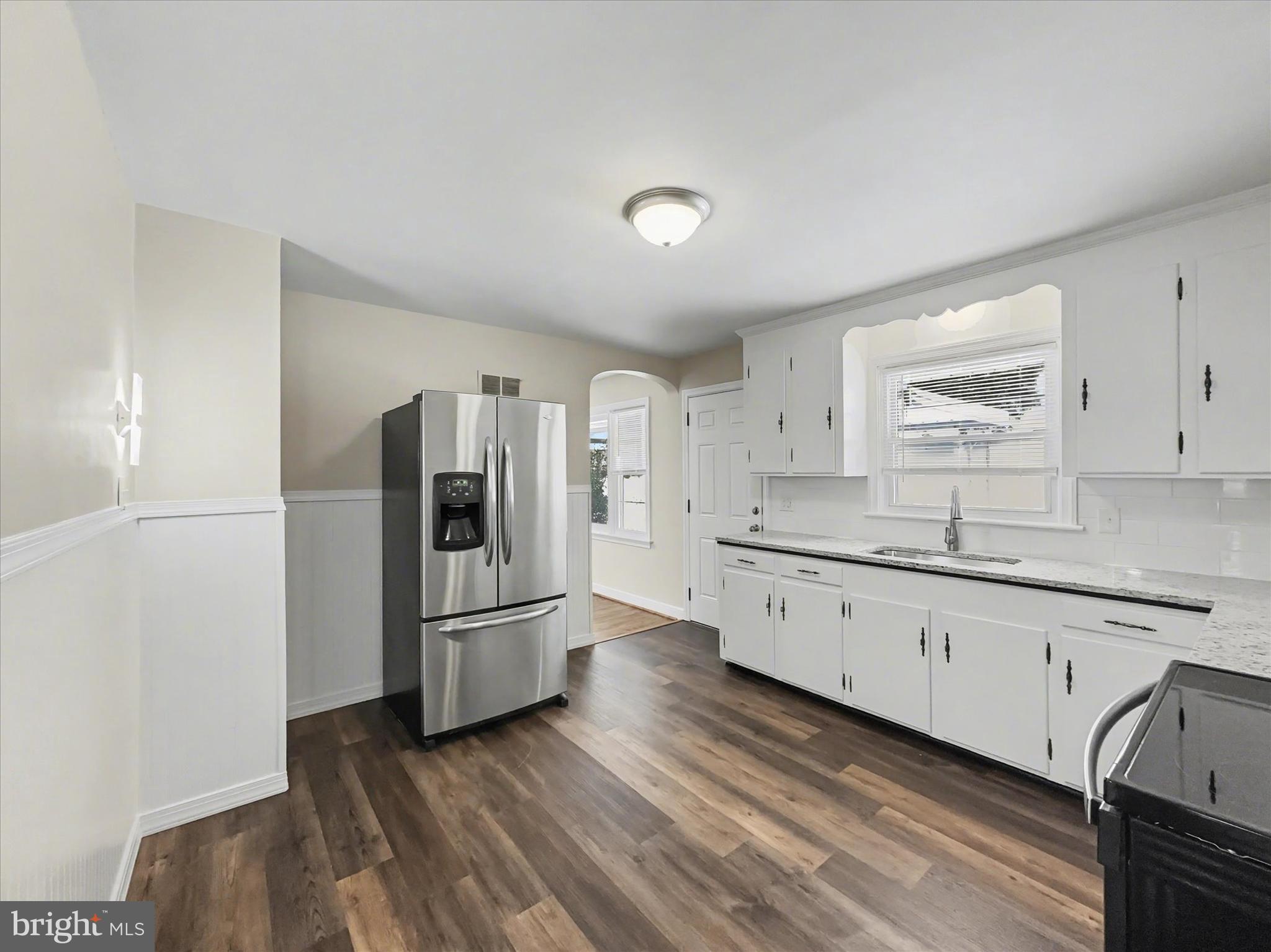 758 Clearmount Road York, PA 17403 - Photo 3 of 20