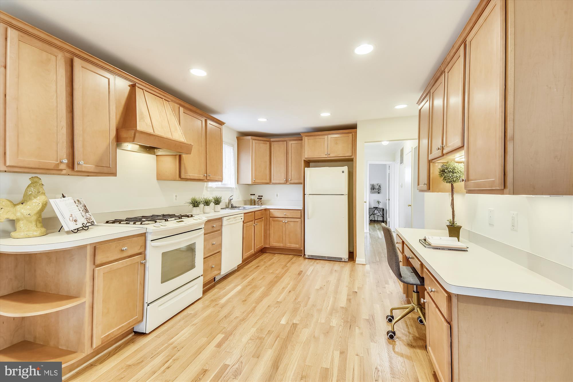 5514 Margate Street Springfield, VA 22151 - Photo 6 of 49
