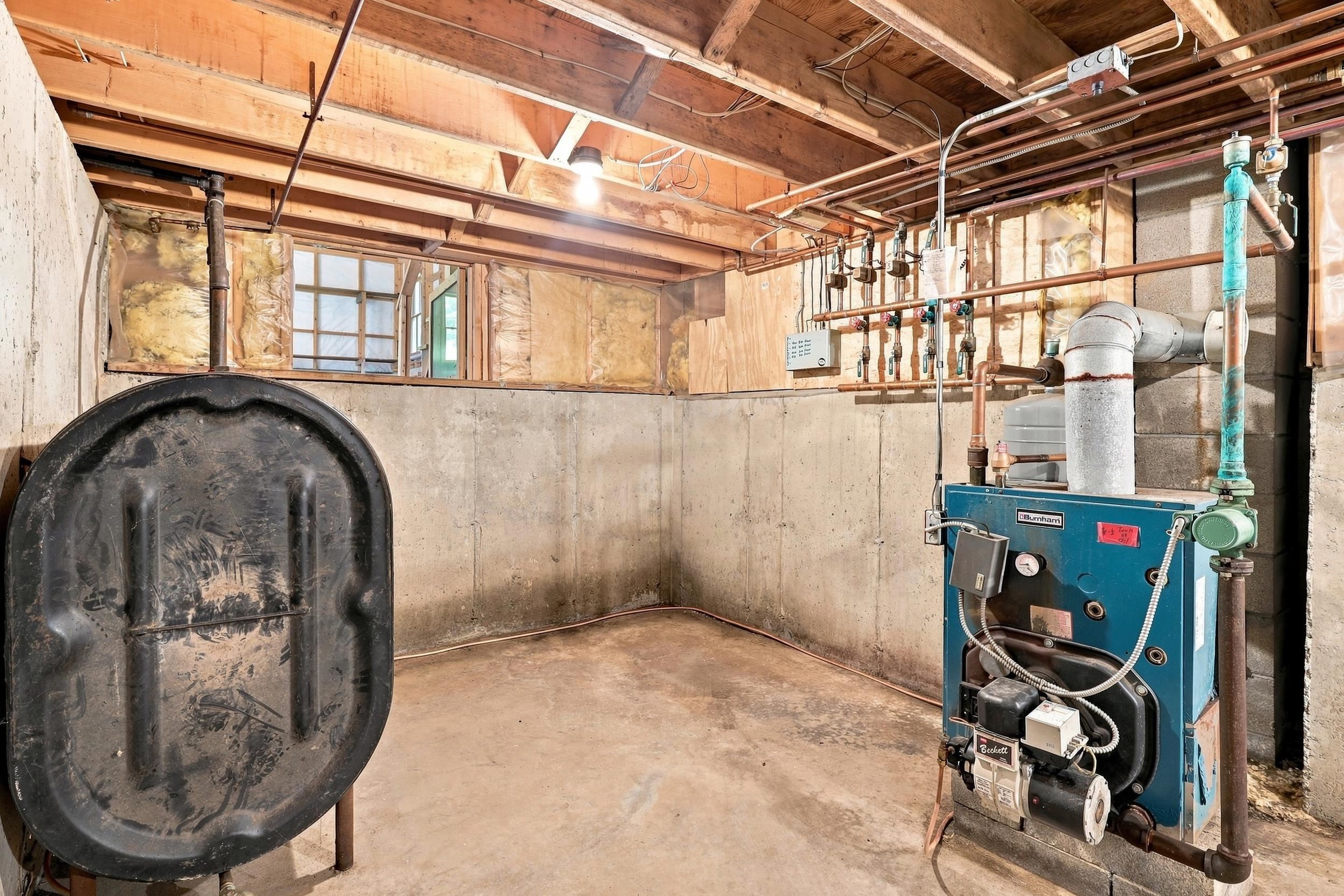 328 Pingree Road New London, NH 03257 - Photo 20 of 28 Gallery Image 20