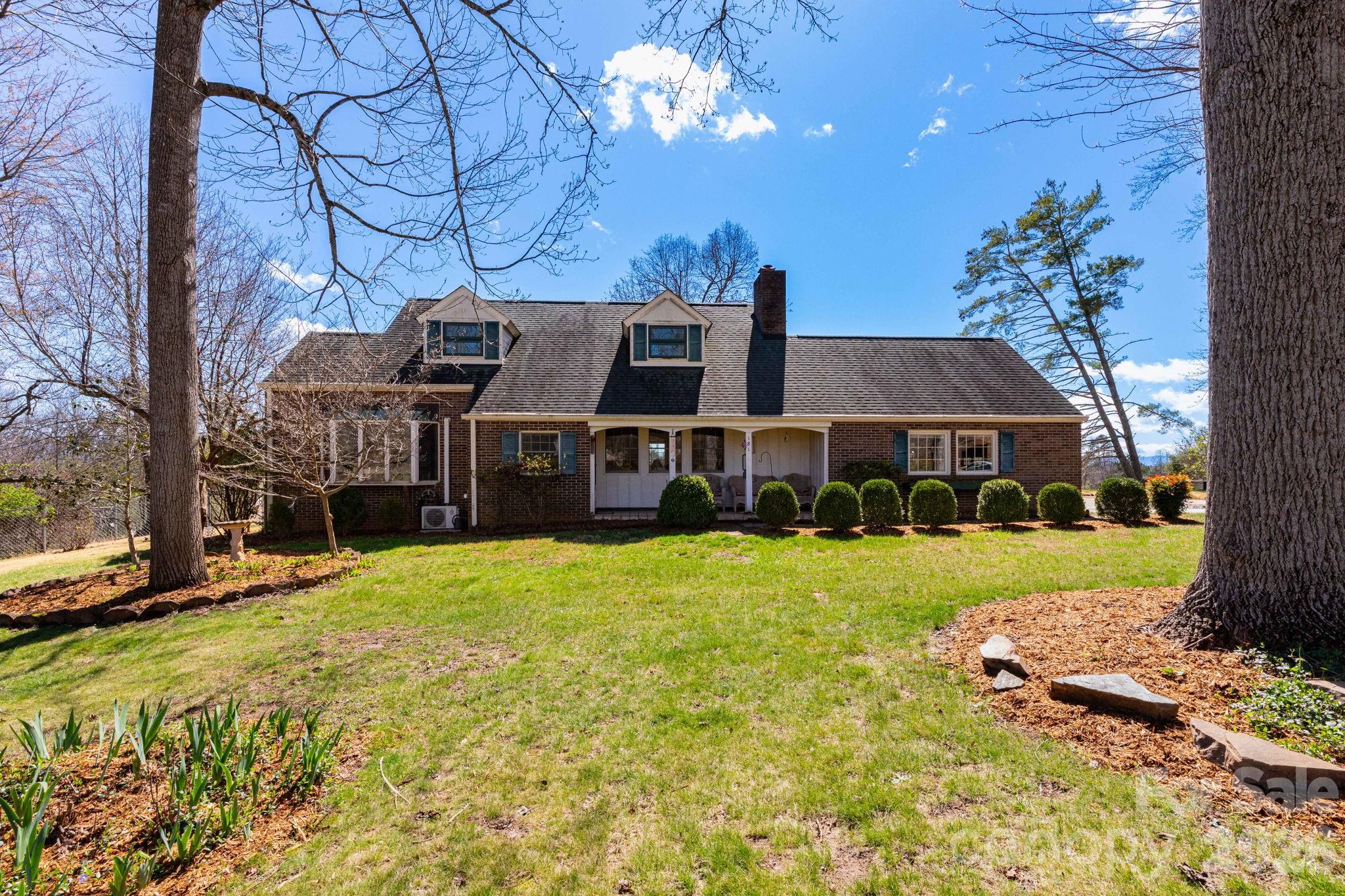 181 Leisure Ridge Drive Mars Hill, NC 28754 - Photo 1 of 25