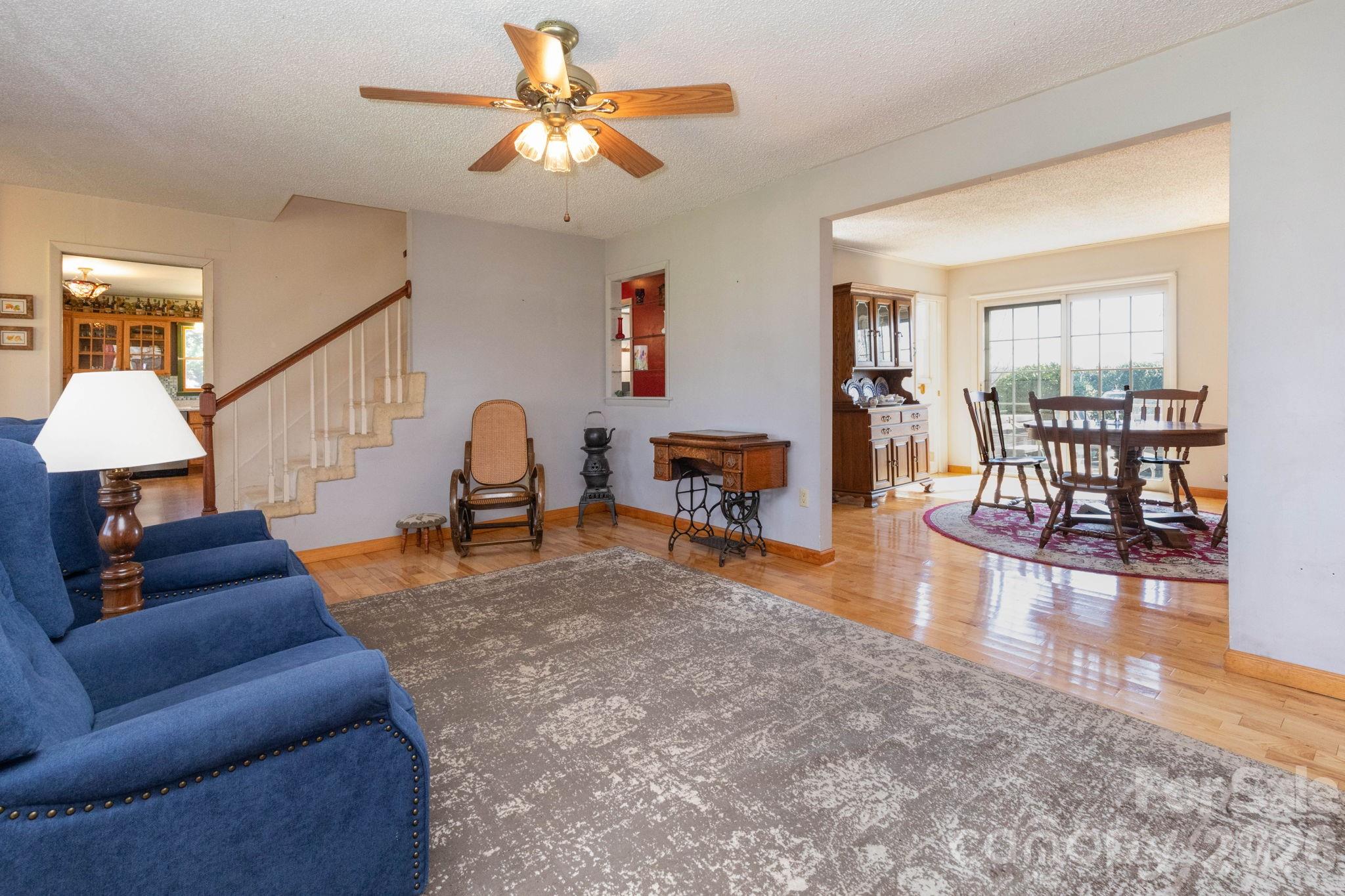 181 Leisure Ridge Drive Mars Hill, NC 28754 - Photo 4 of 25
