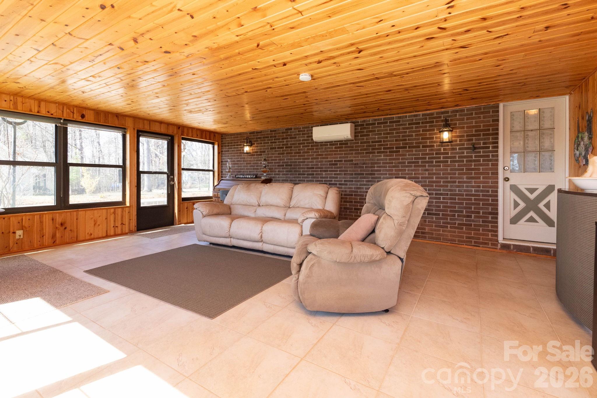 181 Leisure Ridge Drive Mars Hill, NC 28754 - Photo 9 of 25
