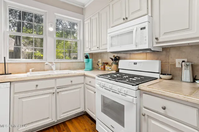 $299,000 | 3730 Kings Highway, Jackson, MS 39216