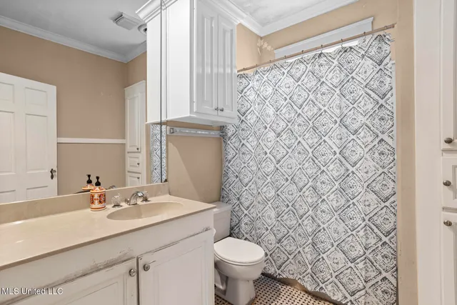 $299,000 | 3730 Kings Highway, Jackson, MS 39216