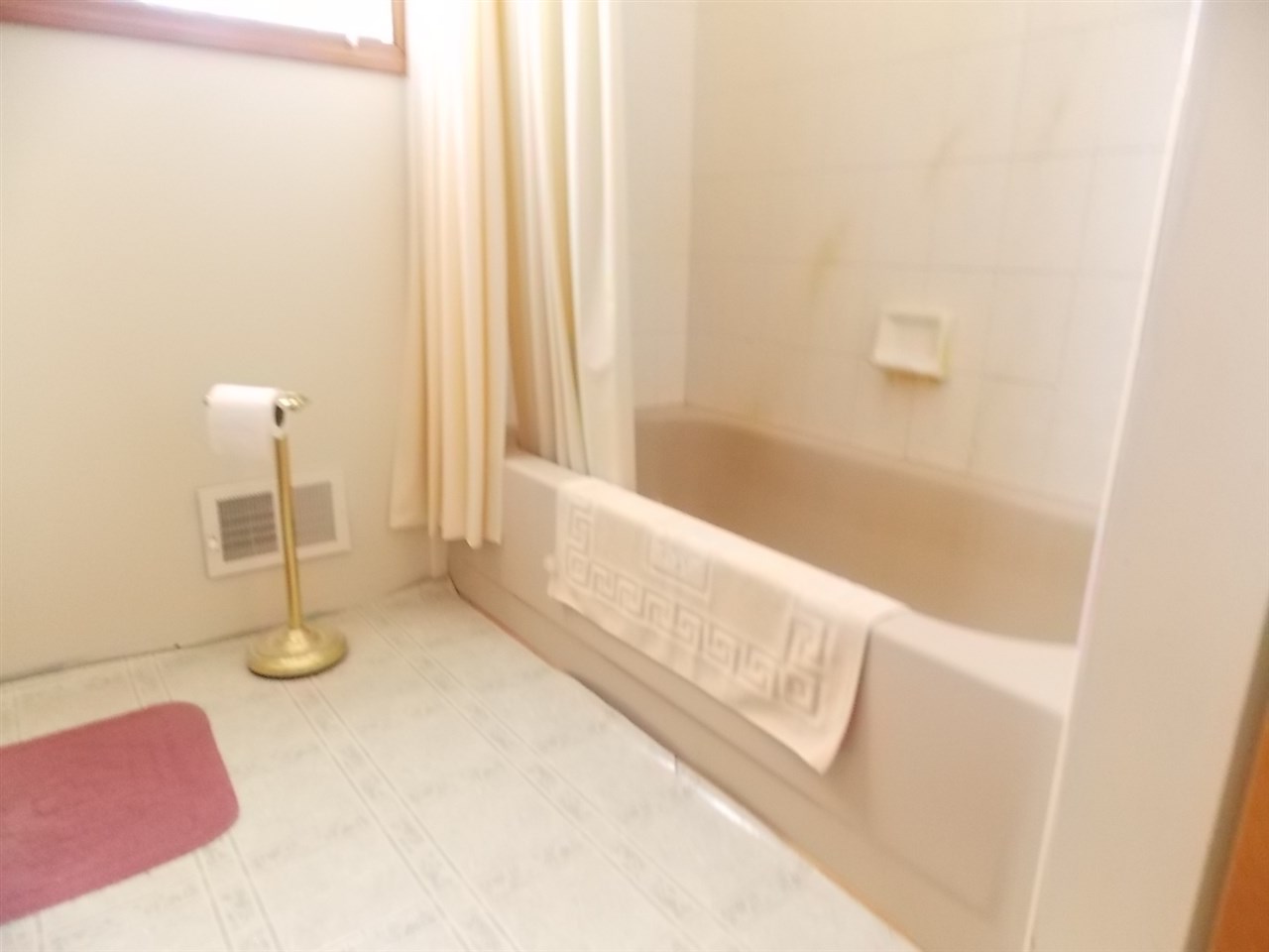 8681 North 35 Road Manton, MI 49663 - Photo 10 of 24 1817164-9.JPG
