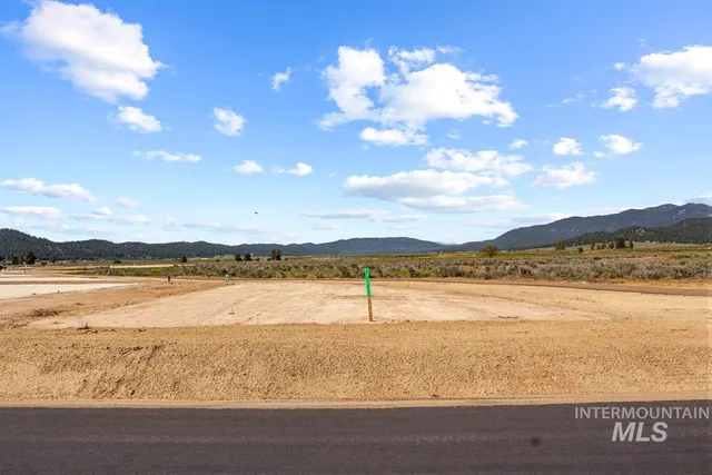 $99,000 | L2-b2 L2-b2 Lazy River Street, Cascade, ID 83611