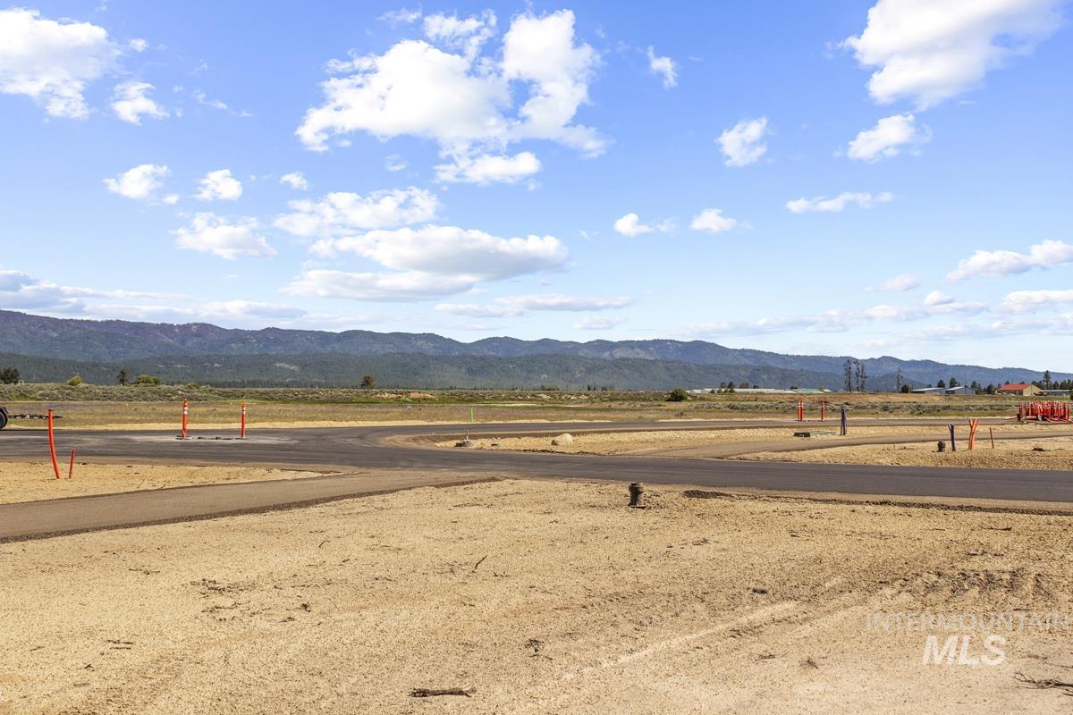 L2-b2 L2-b2 Lazy River Street Cascade, ID 83611 - Photo 3 of 9