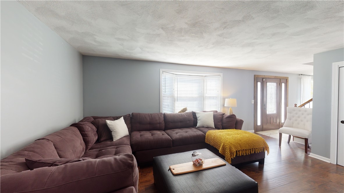 363 Smith Street Fall River, MA 02721 - Photo 5 of 38 Gallery Image 5