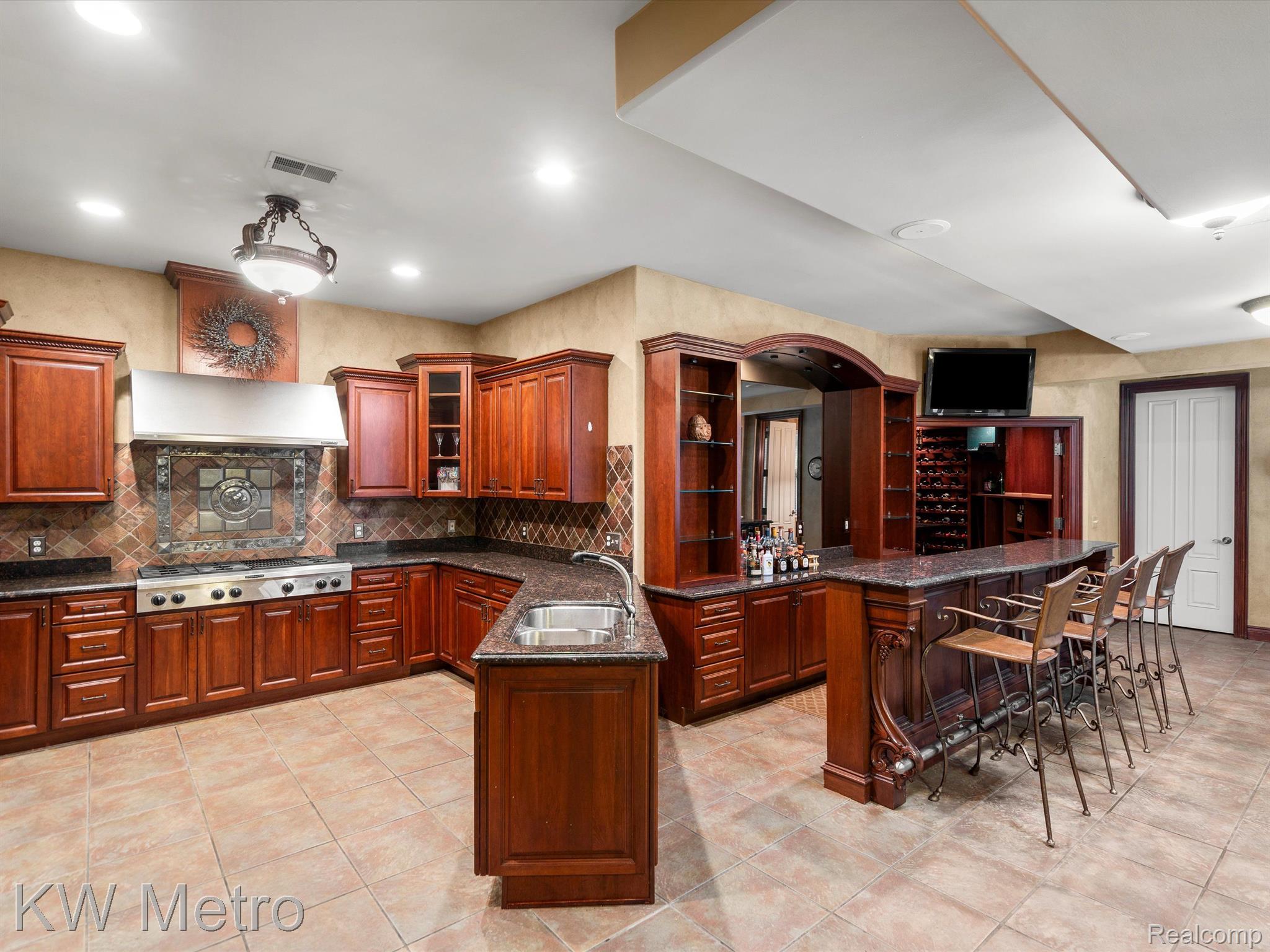 1122 Autumnview Drive Rochester, MI 48307 - Photo 42 of 68 Gallery Image 42