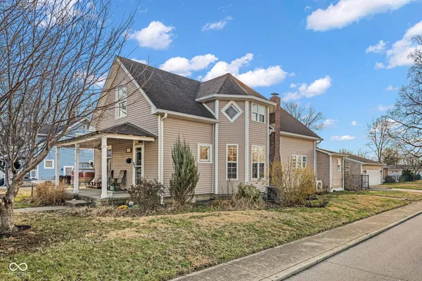 $299,900 | 110 Lincoln Street, Edinburgh, IN 46124
