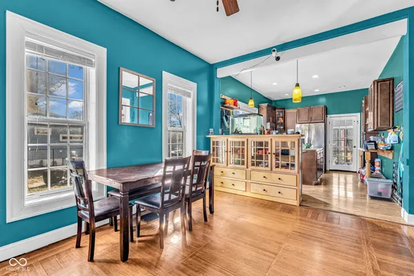 $299,900 | 110 Lincoln Street, Edinburgh, IN 46124