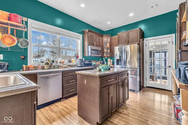 $299,900 | 110 Lincoln Street, Edinburgh, IN 46124