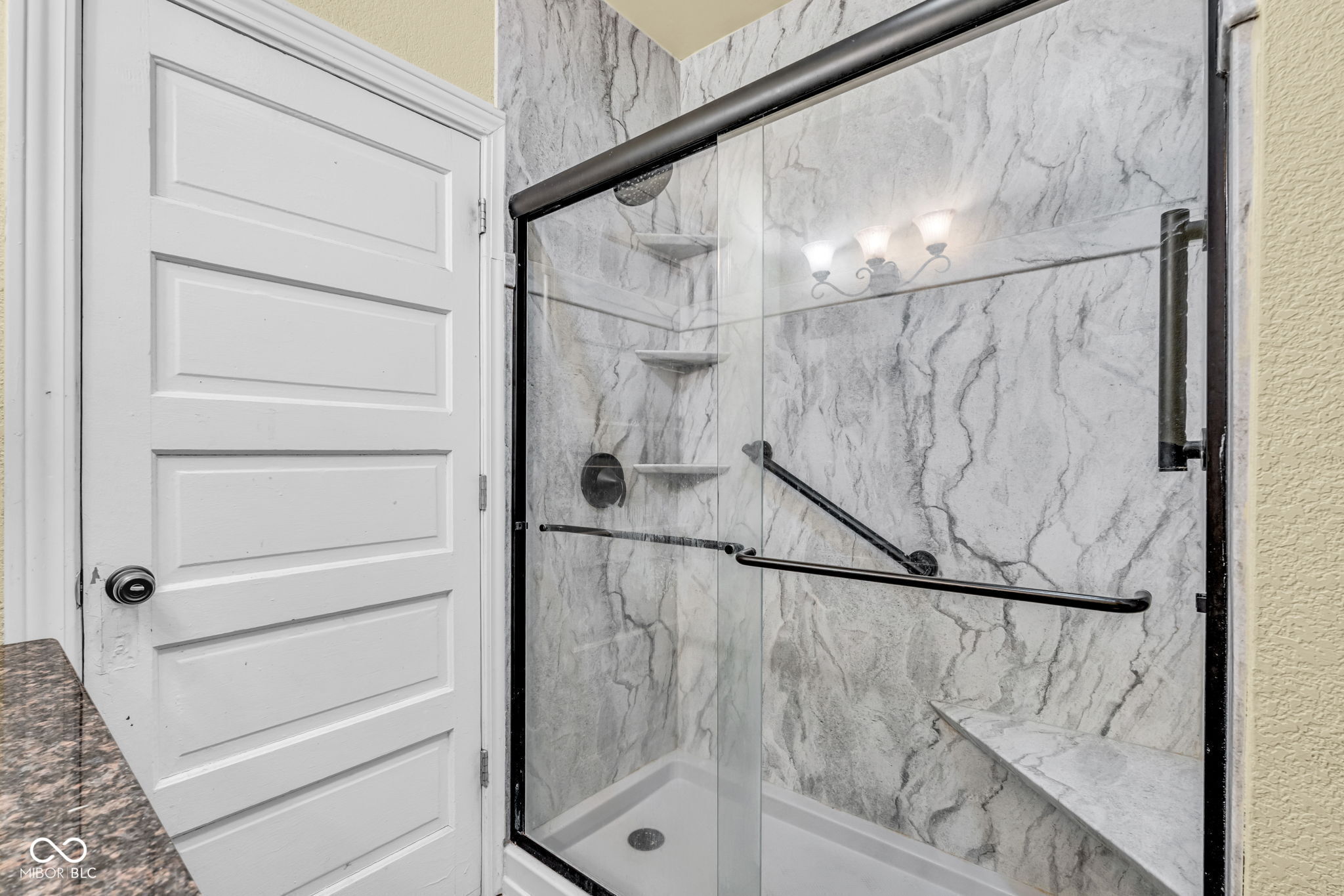 110 Lincoln Street Edinburgh, IN 46124 - Photo 17 of 29