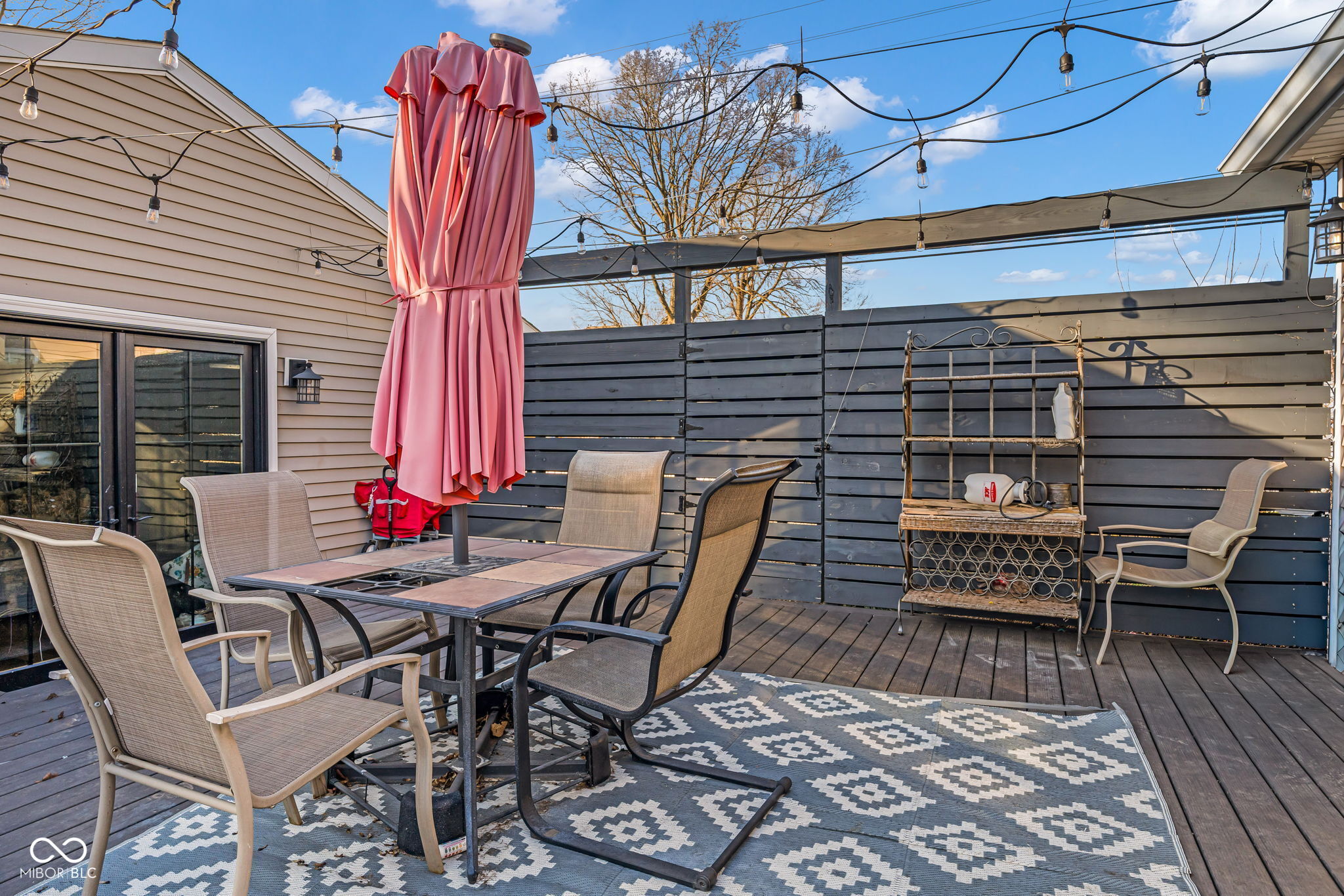 110 Lincoln Street Edinburgh, IN 46124 - Photo 3 of 29