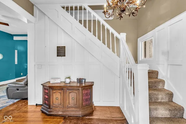 $299,900 | 110 Lincoln Street, Edinburgh, IN 46124