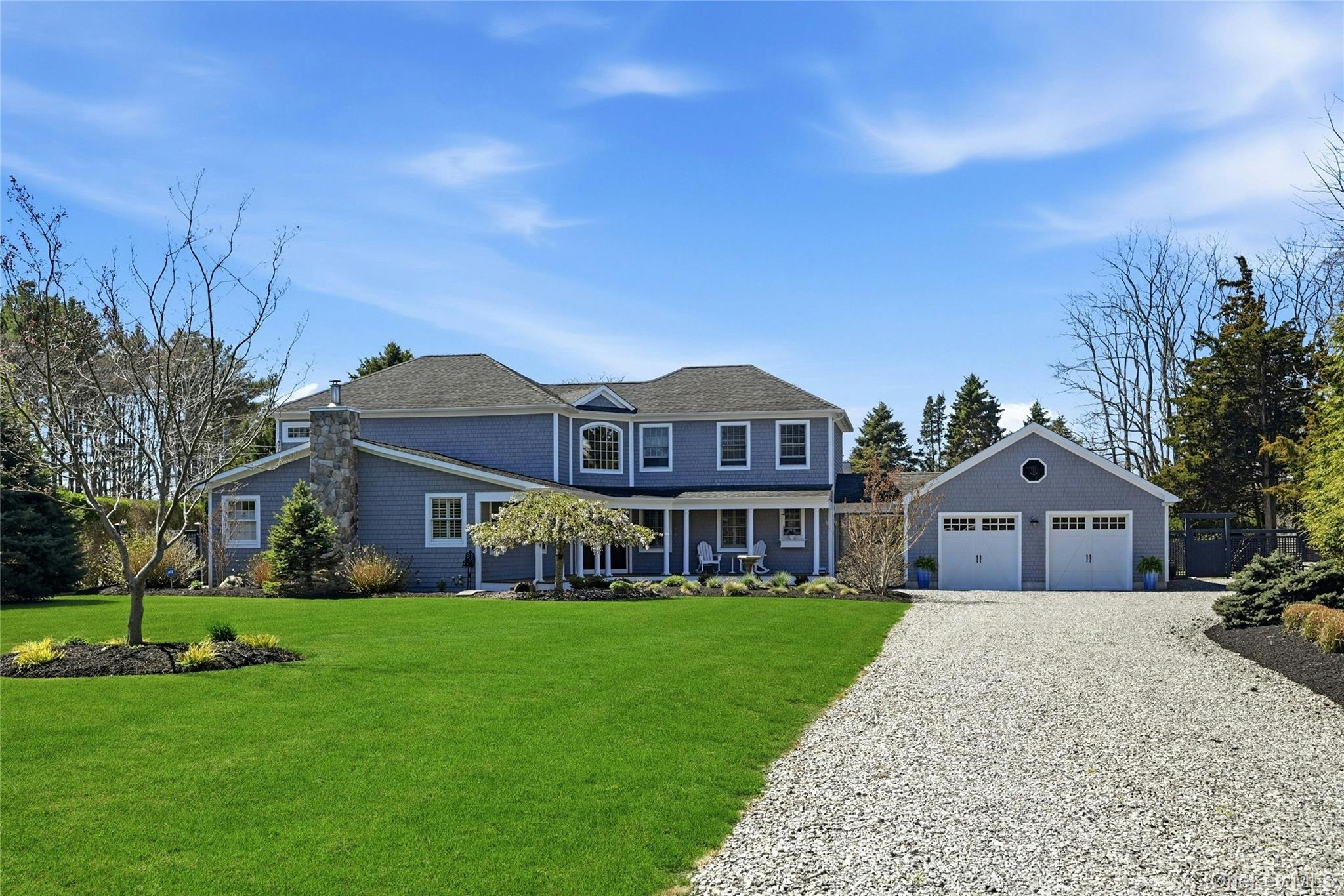 25 Lighthouse Road Southold, NY 11971 - Photo 2 of 50 Nantucket style 4 bedroom home with room for pool!