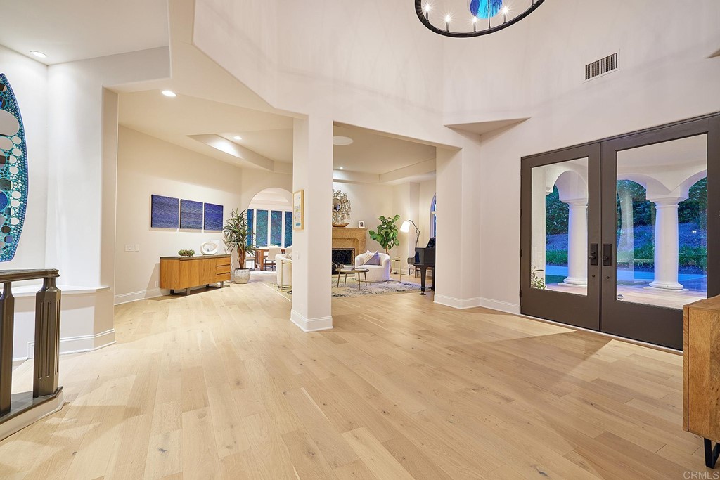 17356 Circa Oriente Rancho Santa Fe, CA 92067 - Photo 13 of 29 a view of an entryway with a livingroom