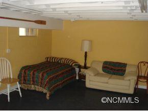 355 Robin Hood Road Brevard, NC 28712 - Photo 13 of 16 Gallery Image 13