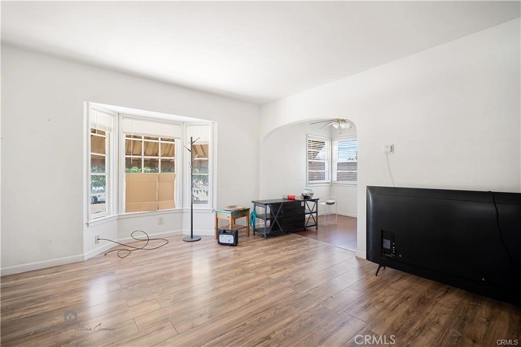 208 Brink Drive Bakersfield, CA 93304 - Photo 10 of 10 an empty room with furniture and a window