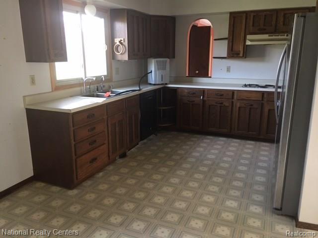 8914 Harris Road Dexter, MI 48130 - Photo 13 of 16 IMG_2035.JPG