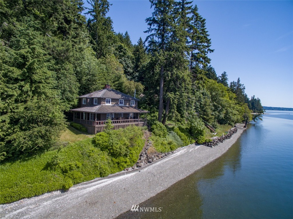 7349 Springridge Road Northeast Bainbridge Island, WA 98110 - Photo 2 of 24 Gallery Image 2