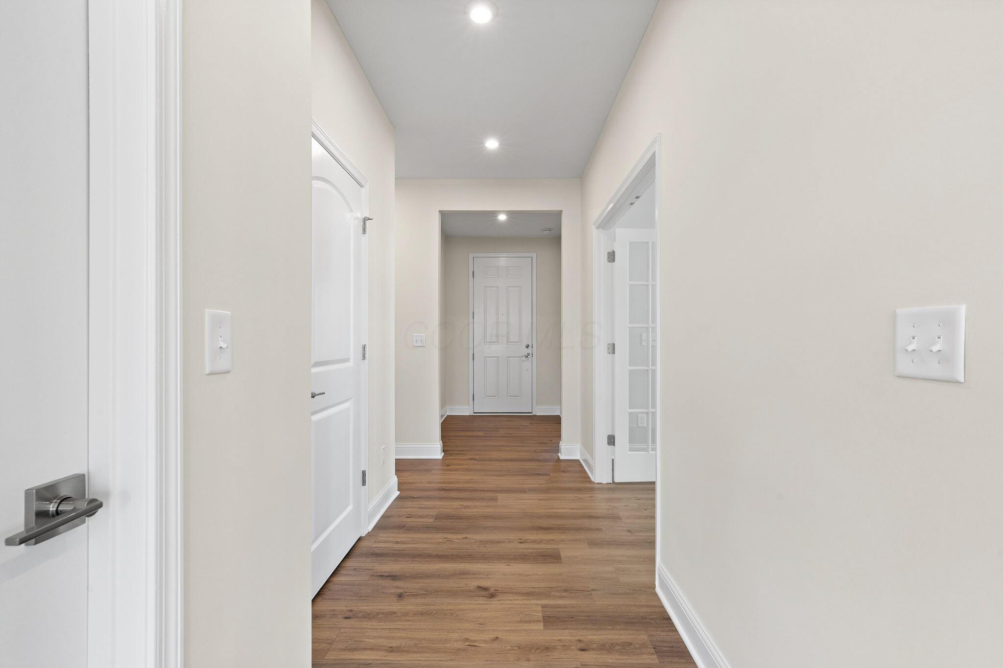 706 Oldcastle Road, Unit LOT 77 Lewis Center, OH 43035 - Photo 21 of 38 Entry Hallway