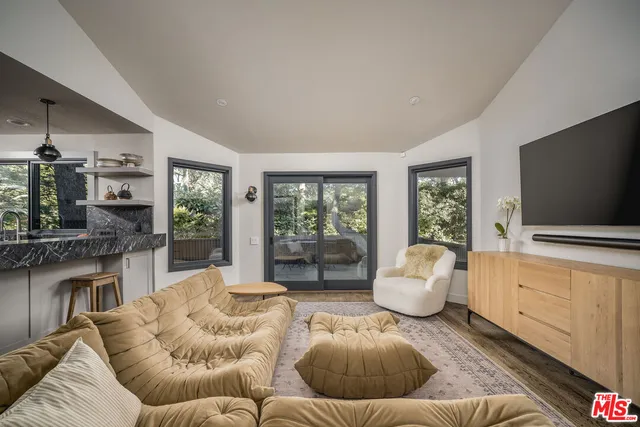 $4,895,000 | 803 Cima Linda Lane, Santa Barbara, CA 93108