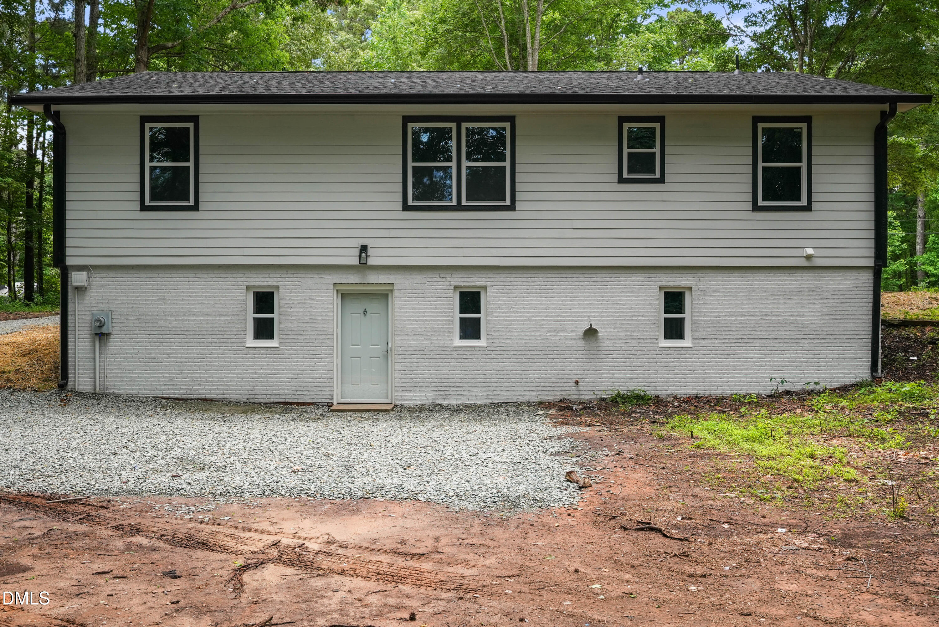 1007 McNeill Road Sanford, NC 27330 - Photo 9 of 47