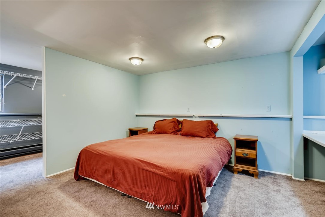 823 Southwest 124th Street Seattle, WA 98146 - Photo 26 of 38 Gallery Image 26