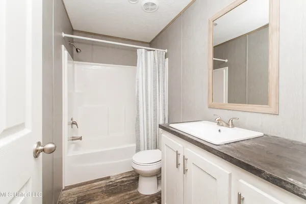 $230,000 | 24 Tom Warner Road, Tylertown, MS 39667