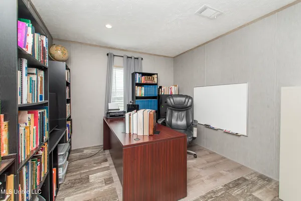 $230,000 | 24 Tom Warner Road, Tylertown, MS 39667