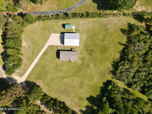 $230,000 | 24 Tom Warner Road, Tylertown, MS 39667