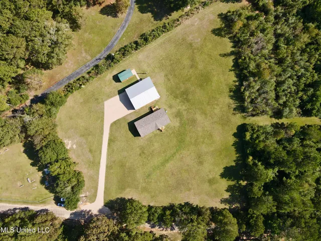 $230,000 | 24 Tom Warner Road, Tylertown, MS 39667