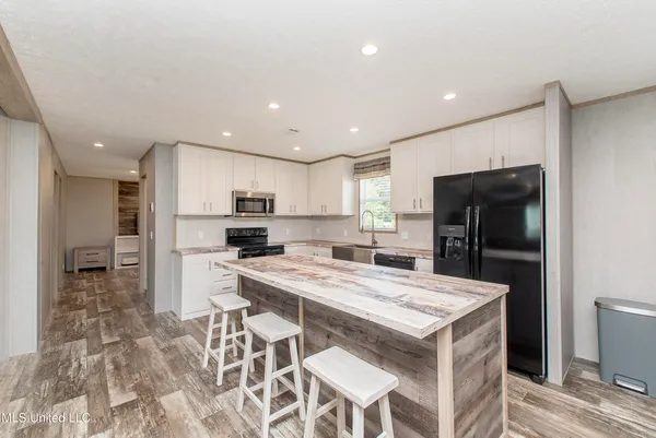 $230,000 | 24 Tom Warner Road, Tylertown, MS 39667