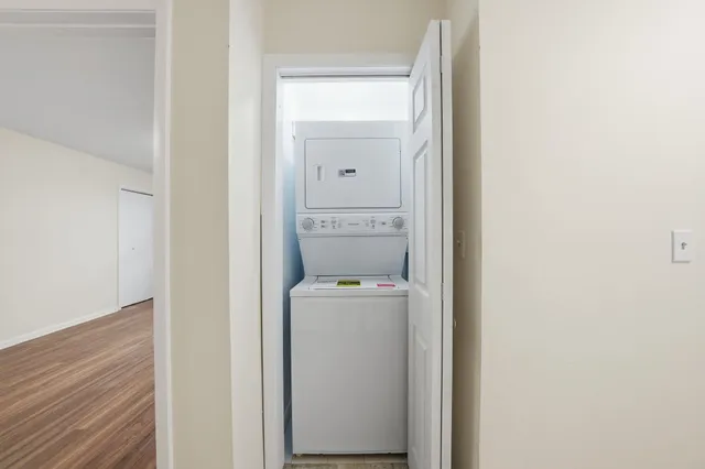$4,100 | 191 Griffith Street, Unit 2, Jersey City, NJ 07307