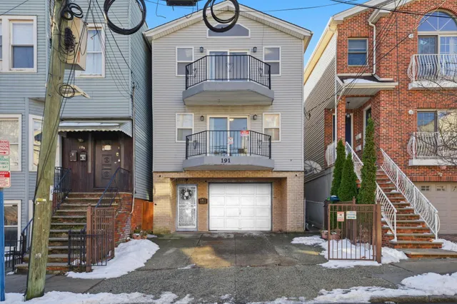 $4,100 | 191 Griffith Street, Unit 2, Jersey City, NJ 07307