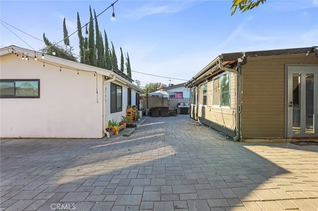 $1,199,000 | 20422-20424 Schoenborn Street, Winnetka, CA 91306