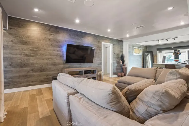 $1,199,000 | 20422-20424 Schoenborn Street, Winnetka, CA 91306