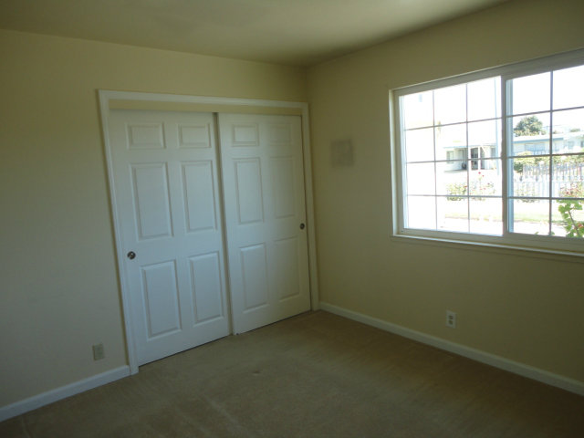 68 Holm Road Watsonville, CA 95076 - Photo 5 of 10 Gallery Image 5