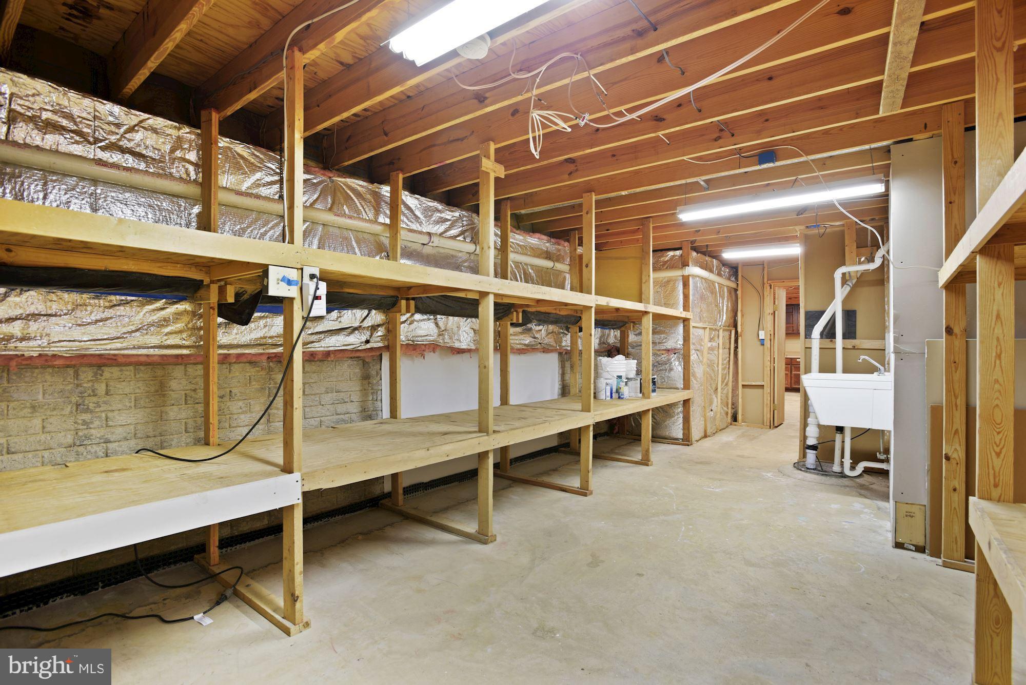 6721 White Post Road Centreville, VA 20121 - Photo 33 of 58