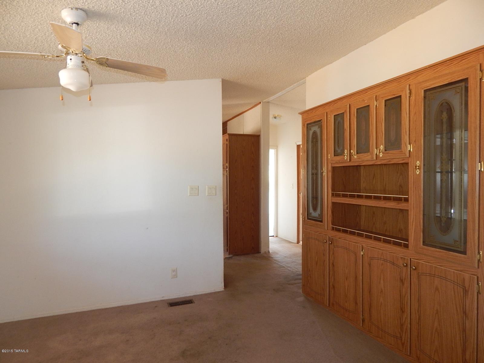 11386 West Ina Road Tucson, AZ 85743 - Photo 5 of 22 Gallery Image 5