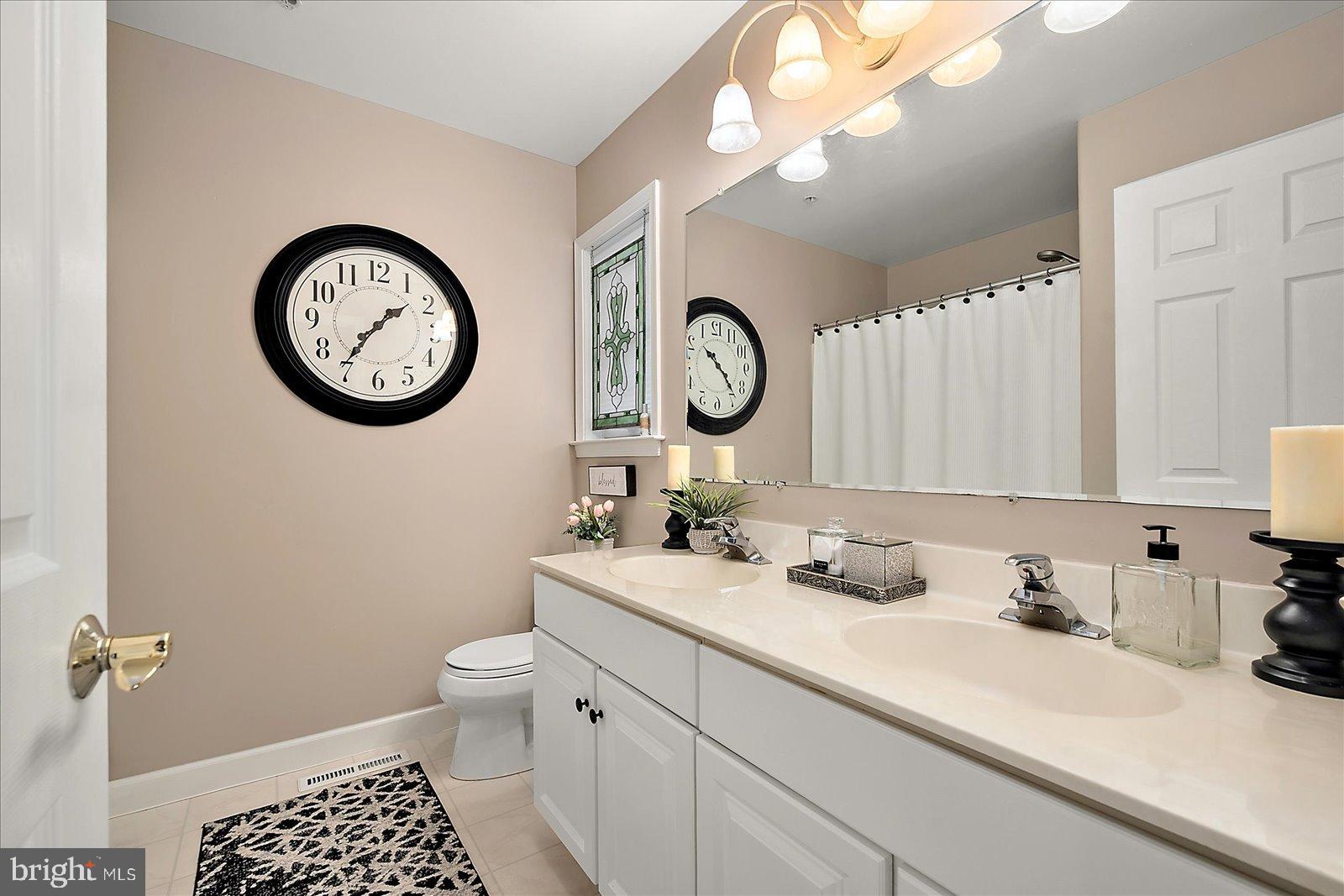 10050 Golf Course Road, Unit 6 Ocean City, MD 21842 - Photo 30 of 60 Chic bathroom with modern elegance.