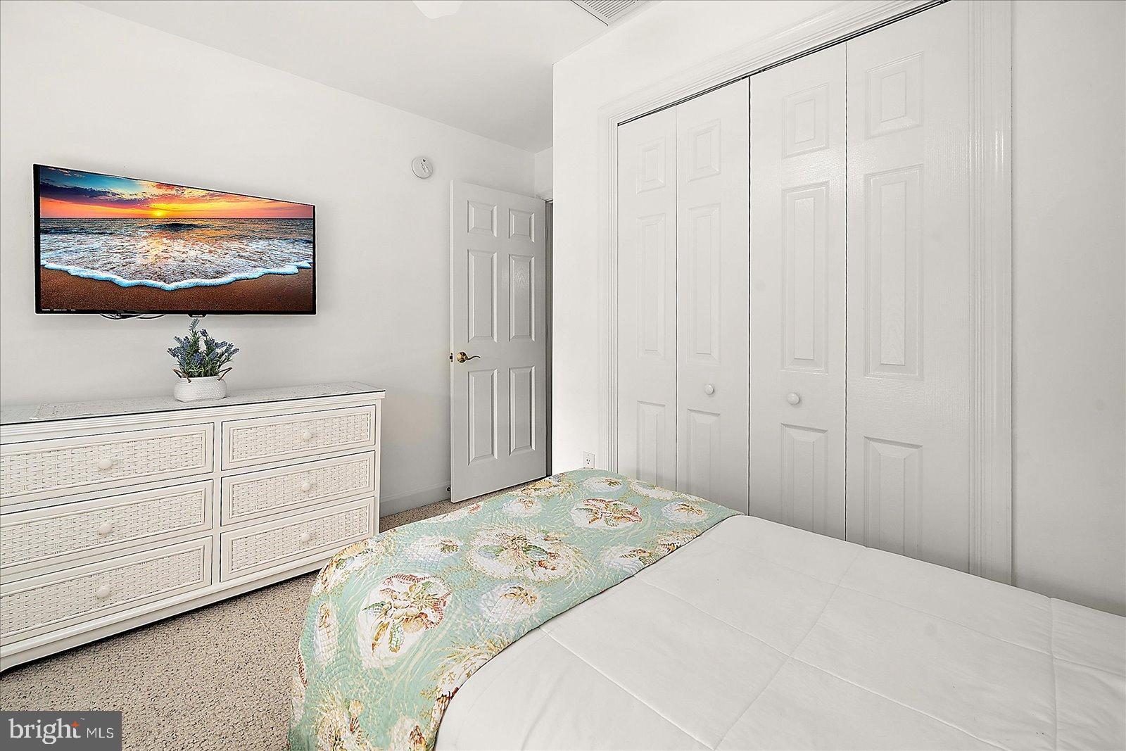 10050 Golf Course Road, Unit 6 Ocean City, MD 21842 - Photo 37 of 60 Cozy retreat with serene coastal vibes.