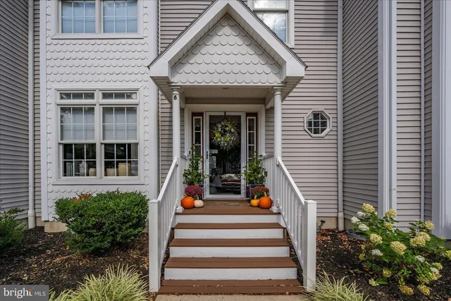 $419,900 | 10050 Golf Course Road, Unit 6, Ocean City, MD 21842