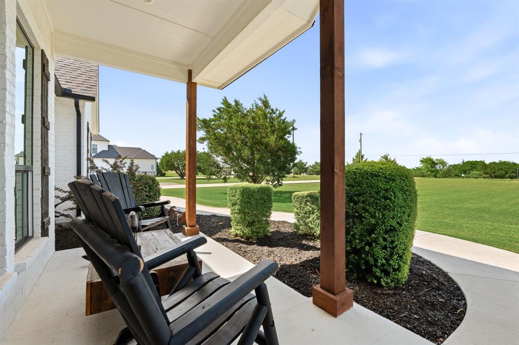 103 Old Decatur Road Decatur, TX 76234 - Photo 9 of 40