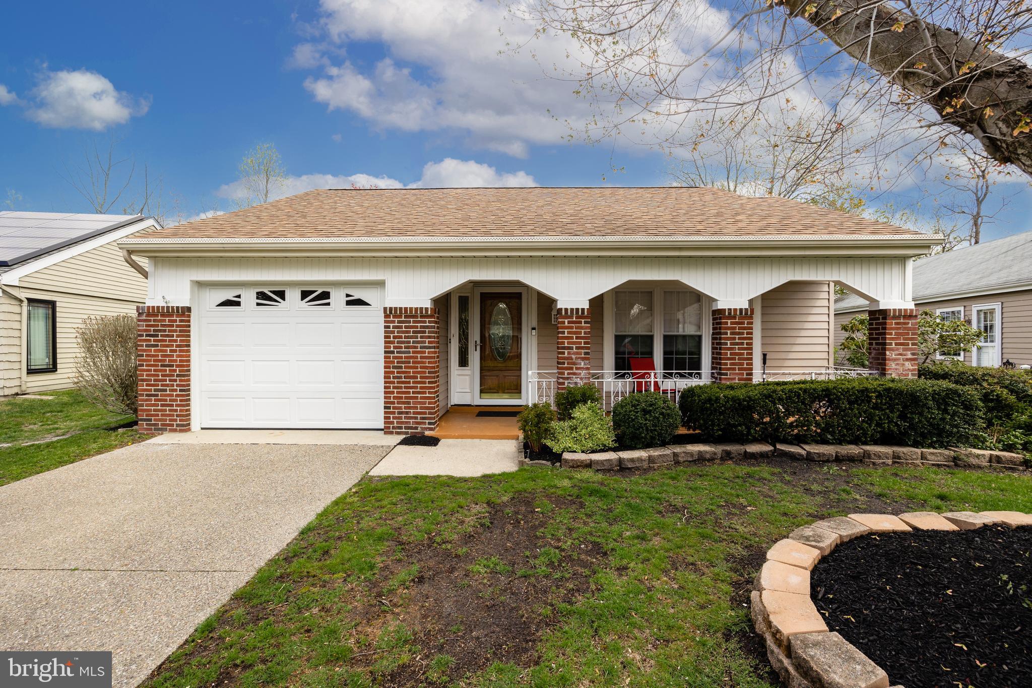 42 Dunstable Road Southampton, NJ 08088 - Photo 2 of 38 Gallery Image 2
