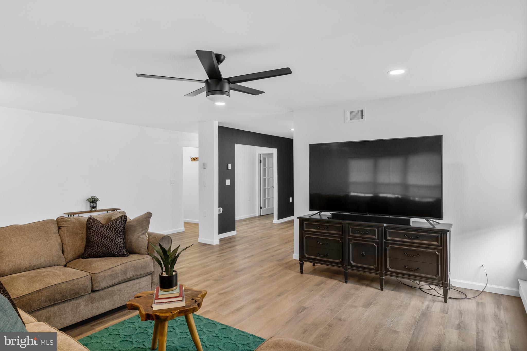 42 Dunstable Road Southampton, NJ 08088 - Photo 9 of 38 Gallery Image 9