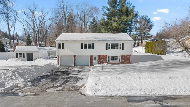 $464,000 | 135 Highland Avenue, Holden, MA 01520