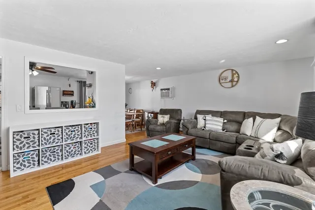 $464,000 | 135 Highland Avenue, Holden, MA 01520